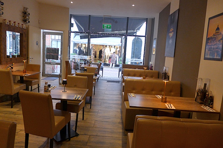 Restaurant, Herenstraat 135 Voorburg, 60 plaatsen